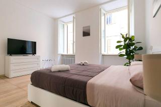 RELAX - Historic Center with 3 Bedrooms and Free ZTL Pass - Mantua - 0