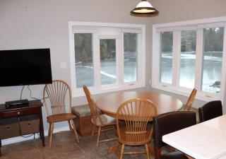 Enjoy your own Nordic Spa Getaway on Stoney Lake - Crowes Landing - 1