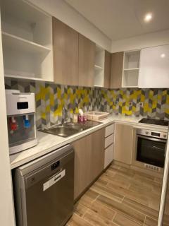 Lovely 2-Bedroom with pool in the heart of Aqaba - 4