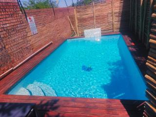 Tembo Guest Lodge - 5