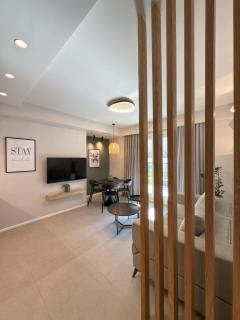 LIV Luxury Mini Penthouse City Center 7A - 0