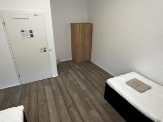 Cozy Central Apartments in Bergisch Gladbach - Bergisch Gladbach - 2