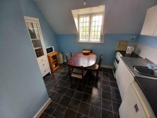 Private 1-bedroom apartment in Raynes Park - Raynes Park - 6