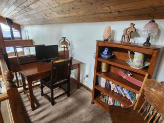 Take a break from it all escape to the mountains - 4