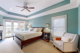 Tranquil Point - Mineral - 1