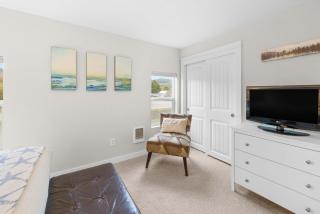 Alpine Coast Cottage - Meredith Lodging - Rockaway Beach - 5