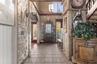 Country Escape - Acreage Home with Park - 8