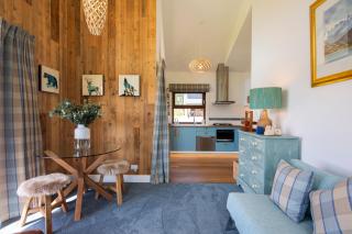 Little Breck Guest Lodge - Garston - 7