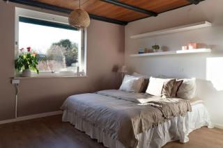 Nyrenoverad lägenhet med två rum - Täby - 3