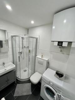 Urbanes Apartment Nähe ECE - Center & Schloss - 3