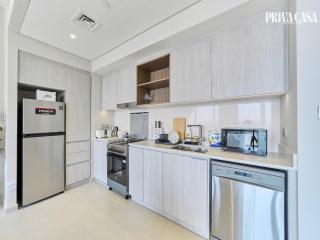 PRIVA CASA - Vida Residences Creek Beach 1405 - 2