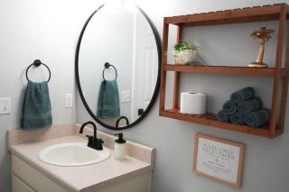 5 Min To Navarre Beach Patio Cute Design Kitchen - Navarre - 6