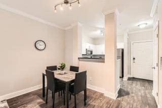 Crest at Midtown 4218 l 1 bedroom 1 Bathroom - 3