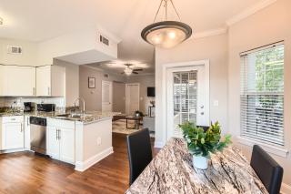 Crest at Midtown 4117 l 1 bedroom 1 Bathroom - 2