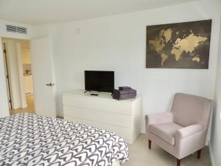 2BR in Heart of SoBe with Parking - Miami Beach - 5