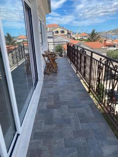 Apartment Tomi - Trogir - 1