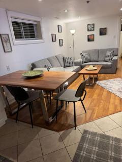 Cozy basement - Aurora - 8