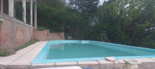 Chalet de Montaña a 8 cuadras del centro de Carlos Paz con pileta de 9 x 4 - Villa Carlos Paz - 3