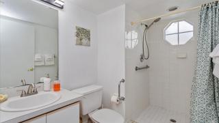 Villas At Island Club Community, Pools, Jacuzzi And More! - 5