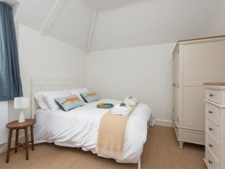 Stable Yard Cottage - Selborne - 3