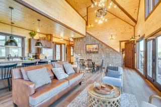 Indoor Pool and Hot Tub Sevierville Retreat! - Dandridge - 4