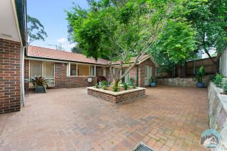 Spacious 4-Bedroom House in Peaceful Epping - Epping - 4