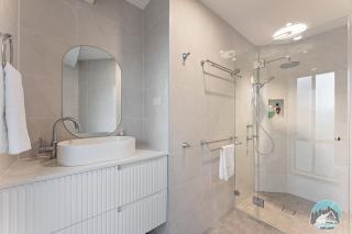 Spacious 4-Bedroom House in Peaceful Epping - Epping - 4