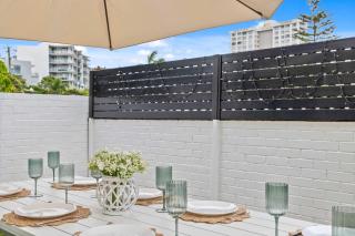Very Very Burleigh - Gold Coast - 2