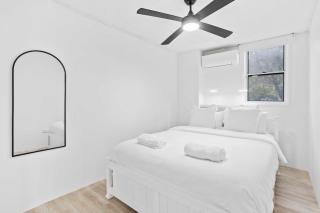 Very Very Burleigh - 1