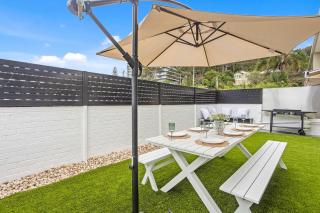 Very Very Burleigh - 9