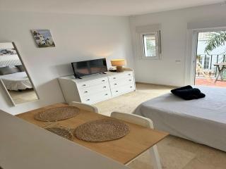 Studio in Estepona near Sandy Beach - 3