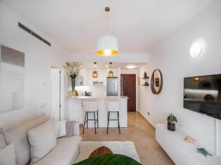 Apartment in Estepona near Sand Beach - Estepona - 2
