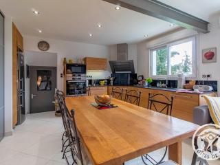 Charmante Maison avec Jardin, Proche Puy du Fou et Cholet, Wifi, Tout Confort - FR-1-622-48 - 0