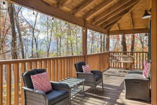 Black Bear BnB ~ Game Room ~ Hot Tub ~ Firepit - Gatlinburg - 1