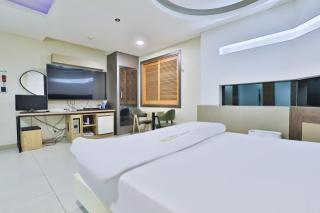 Gyeongsan Insta Hotel - 8