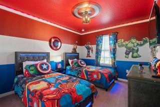Family Fun Retreat Themed Rooms Free Arcade Pool - 8