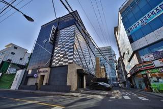 Daegu Dongseongro Plaza - Daegu - 3