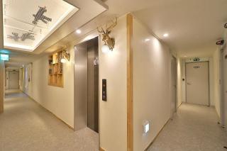 Yeongcheon Jeongyang Hotel - Yeongcheon - 4