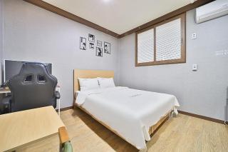 Cheonan Seongjeong J Hotel - Cheonan - 2