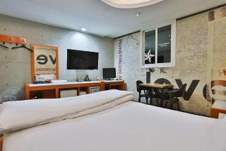 Honeymoon in Dongseongro, Daegu - Daegu - 4