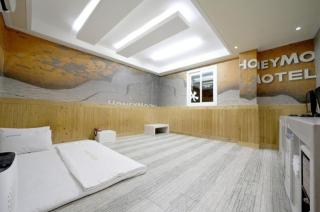 Honeymoon in Dongseongro, Daegu - Daegu - 3