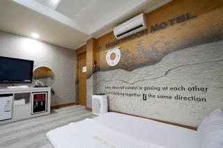 Honeymoon in Dongseongro, Daegu - Daegu - 2