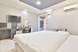 Gumi Wonpyeongdong Carino - 2