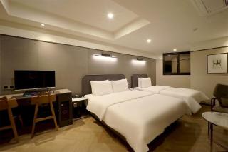 Brown Dot Ulsan Haksan - 6