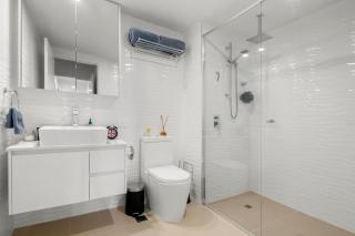 Aquaview Unit 604, 29 Canberra Tce, Kings Beach - Caloundra - 4