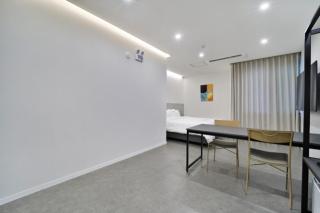 Cheongju The City Hotel - Cheongju - 8