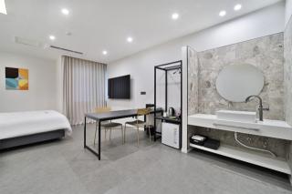 Cheongju The City Hotel - Cheongju - 6