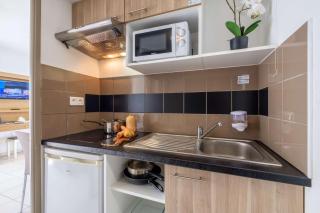 Comfort Aparthotel Antibes Le Maestria - Antibes - 4