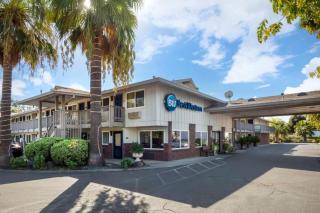Best Western Shadow Inn - 4