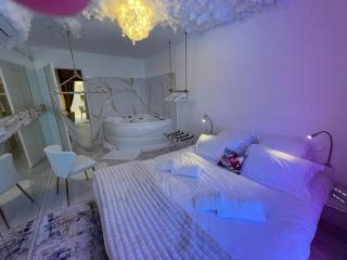 Appartement avec spa et sauna, centre historique Vierzon - FR-1-586-49 - 6